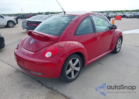 2006 Volkswagen New Beetle 2.5 z USA, uszkodzony, nr VIN 3VWSW31C96M418870